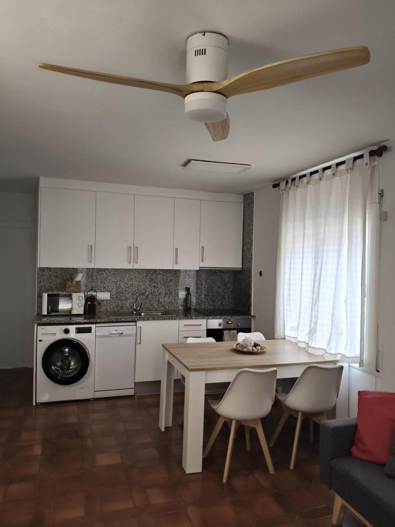 Apartament Familiar Tranquil A Платья-де-Аро Экстерьер фото