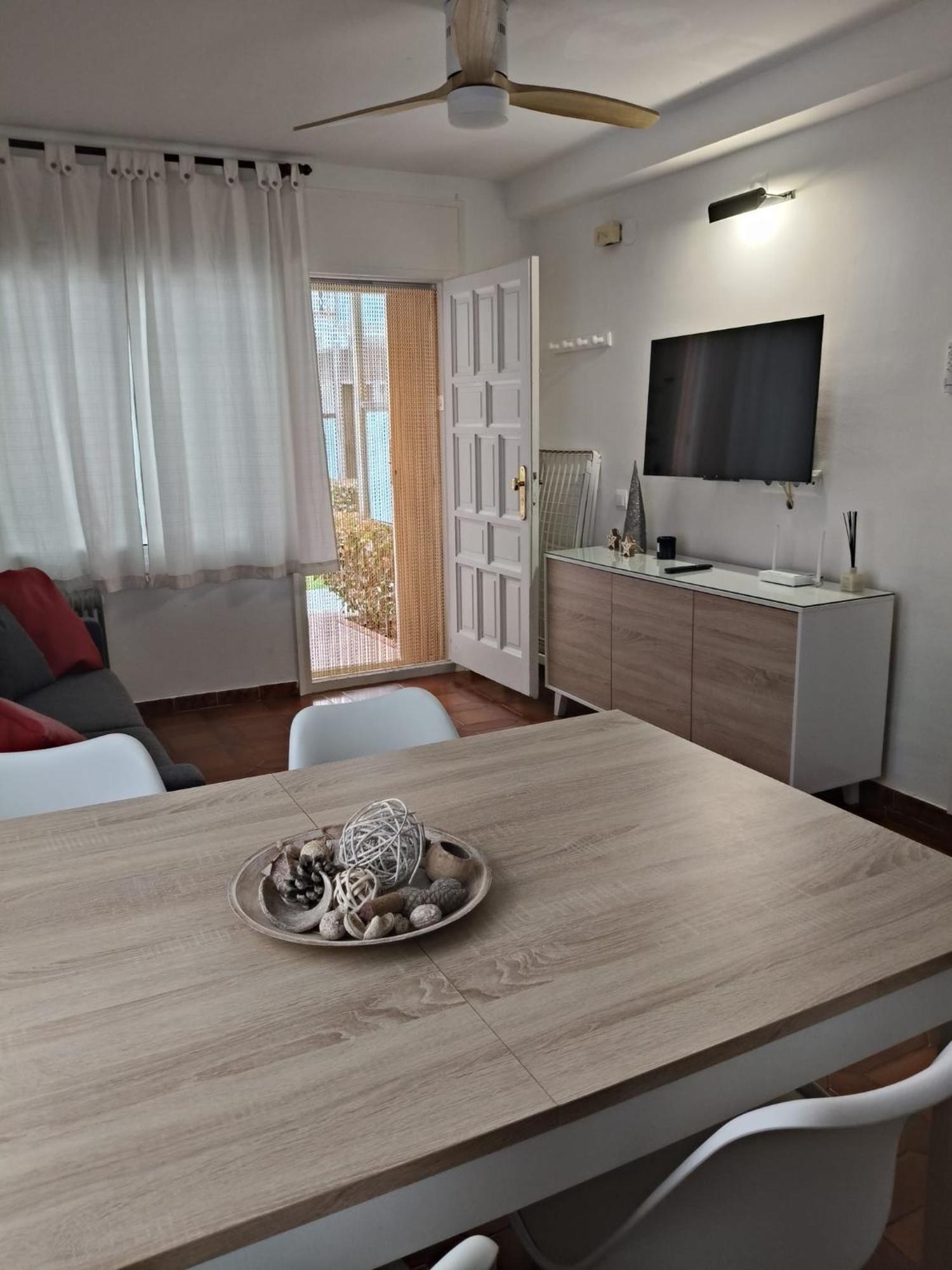 Apartament Familiar Tranquil A Платья-де-Аро Экстерьер фото