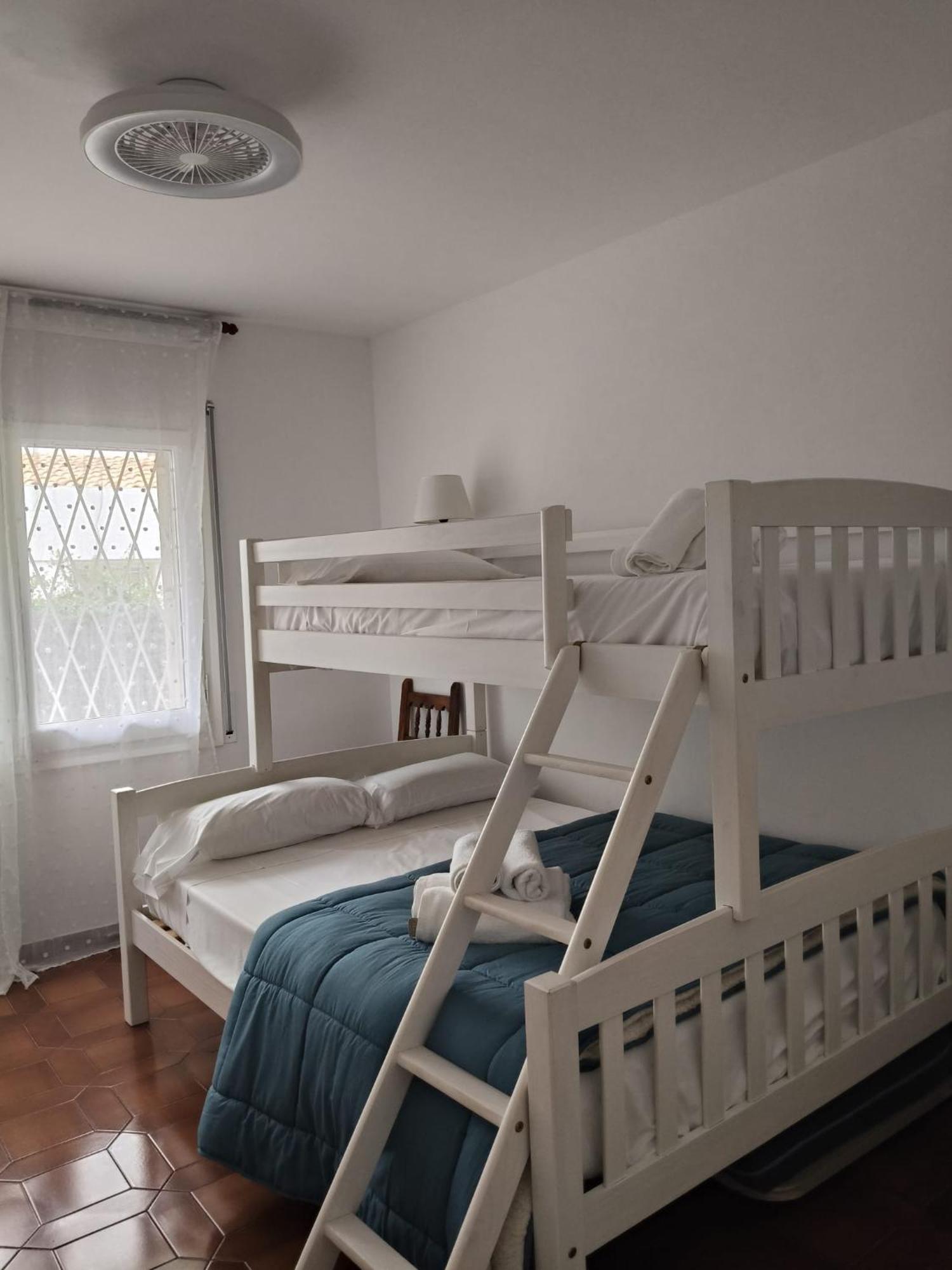 Apartament Familiar Tranquil A Платья-де-Аро Экстерьер фото